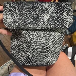 Black and White Snakeskin Patterned Women's Bag